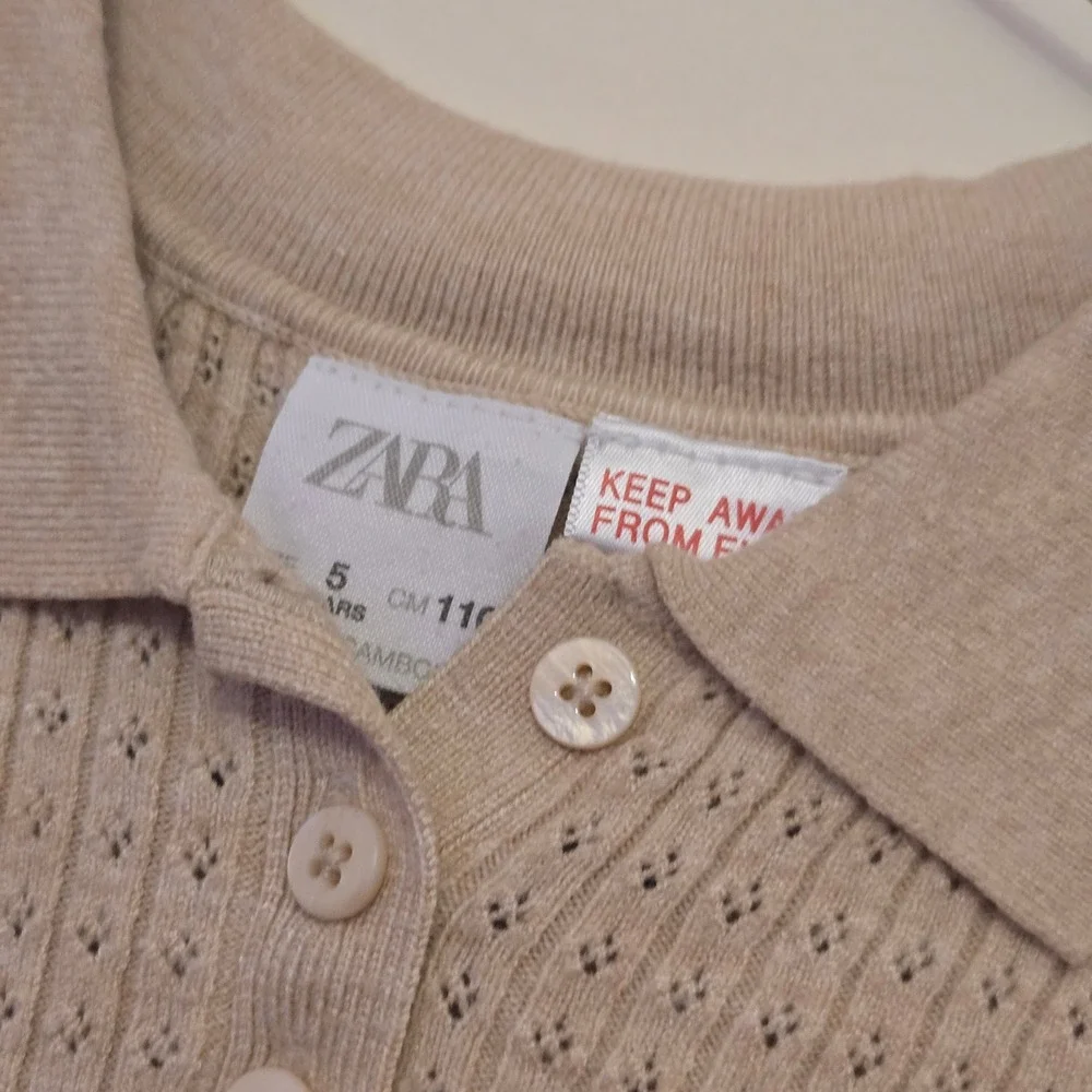 Zara Kids Beige Pointelle Knit‎ Polo Shirt Long Sleeve Tan Size 5 110cm